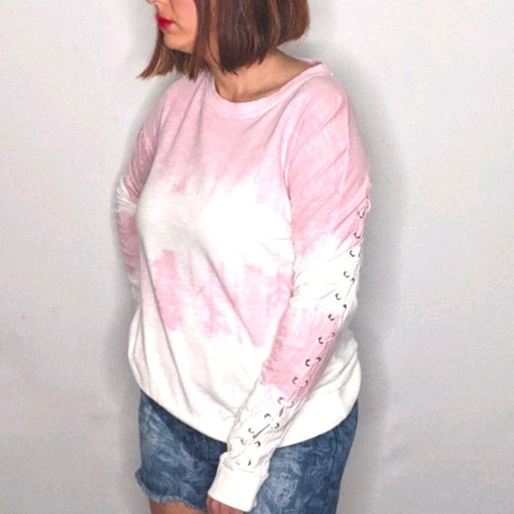 NEW~ Boho Tie-dye Sweatshirt - Picture 2 of 8